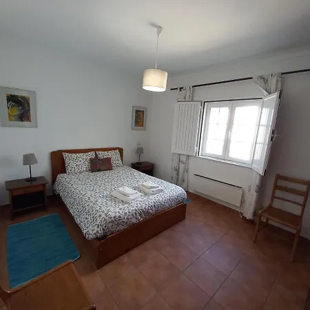 Cool T4 Apartment